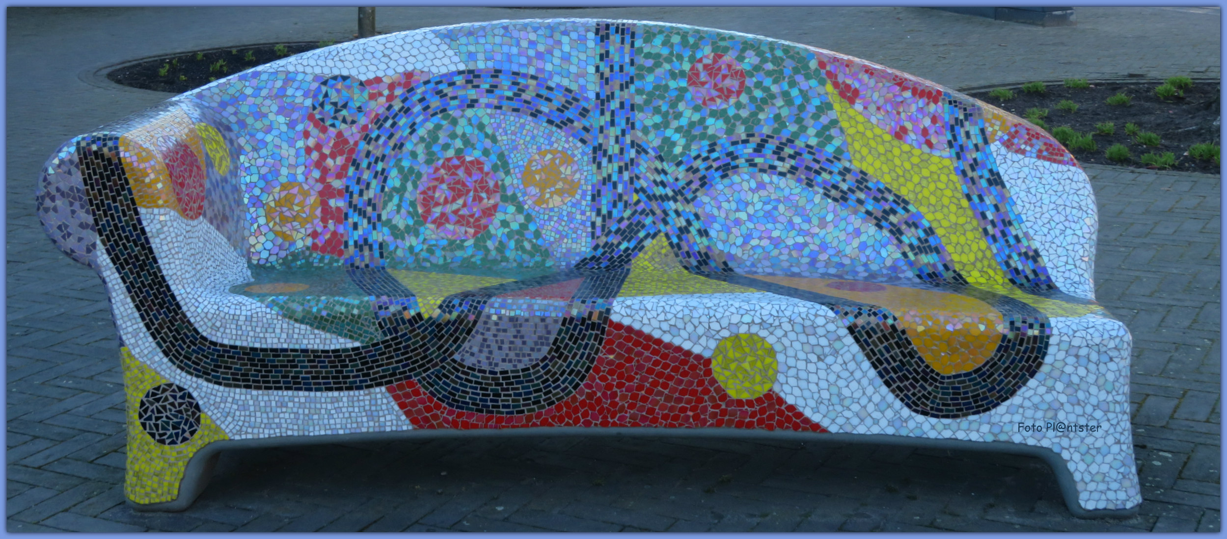 IMG_6017 Bank met kleur